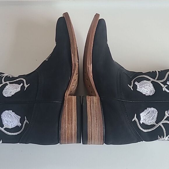 White Diamond Black Nubuck Leather White Flowers Square Toe Rodeo Boot Size 6.5 - Picture 7 of 16